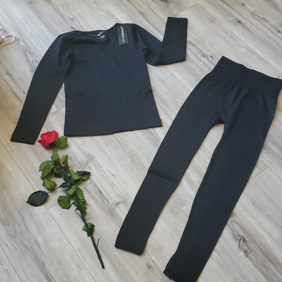 Super cute black outfit size small - Picture 2 of 10